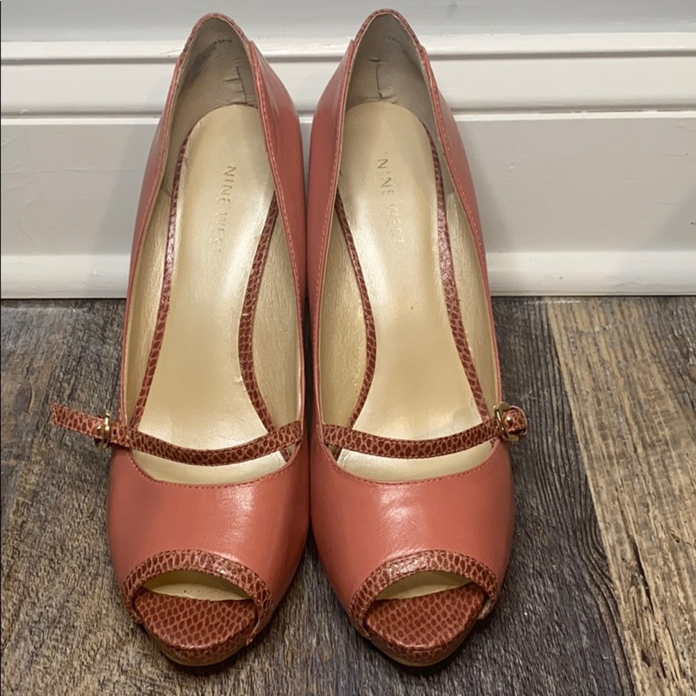Nine West leather open toe pump